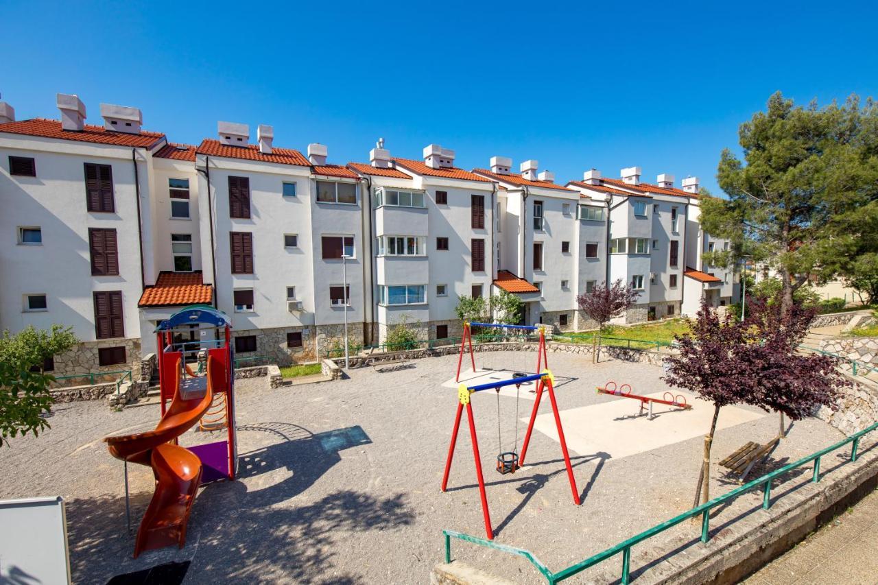 Apartment Kvarner View Kostrena Eksteriør billede
